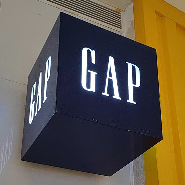 outdoor illuminated box signs light up box signs
