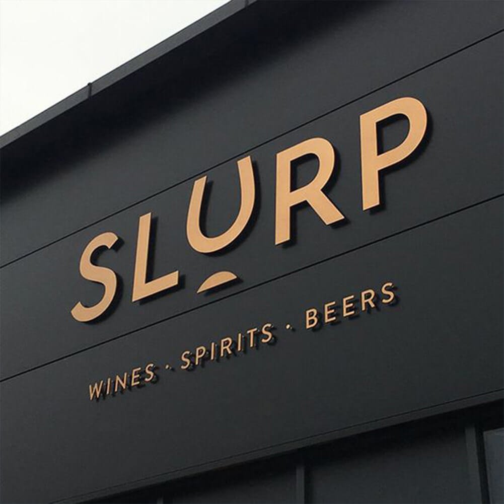 commercial sign manufacturers
